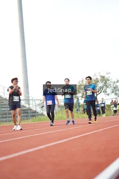 Runner Photo 4545476