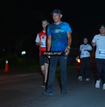 Runner Photo 4545548