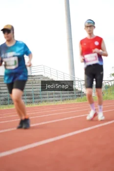 Runner Photo 4545638
