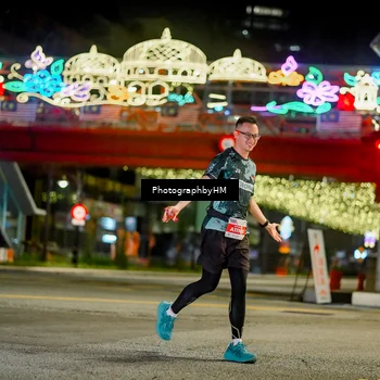 Runner Photo 4545649