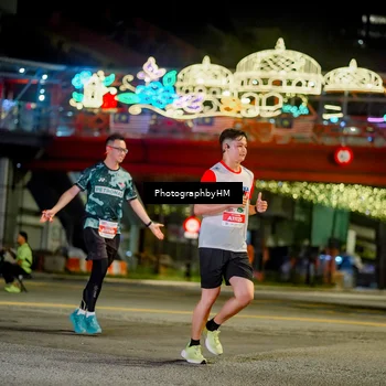 Runner Photo 4545670