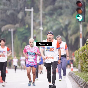 Runner Photo 4545701