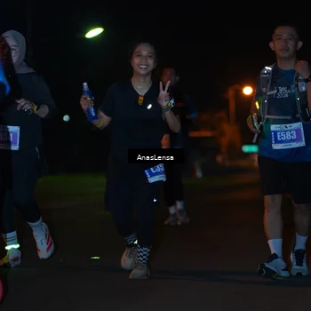 Runner Photo 4546275