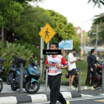 Runner Photo 4546336