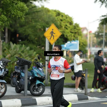 Runner Photo 4546365