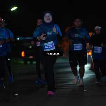 Runner Photo 4546783