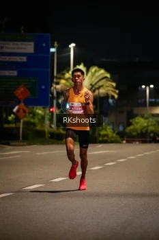 Runner Photo 4547016