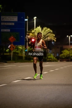 Runner Photo 4547042