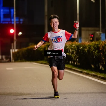 Runner Photo 4547287