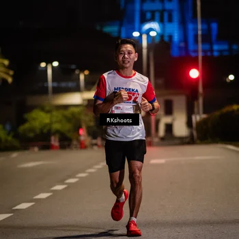 Runner Photo 4547333