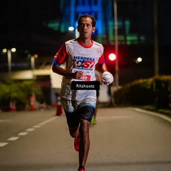 Runner Photo 4547344