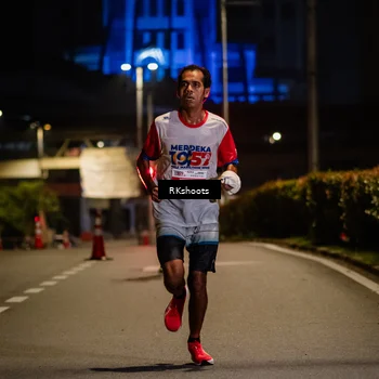 Runner Photo 4547349