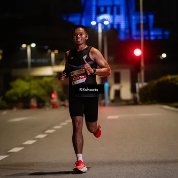 Runner Photo 4547432