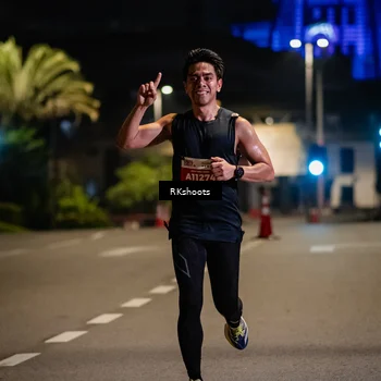 Runner Photo 4547597