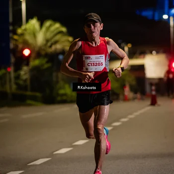 Runner Photo 4547605