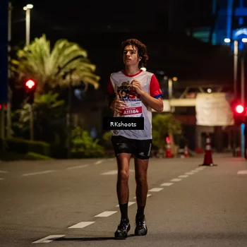 Runner Photo 4547674