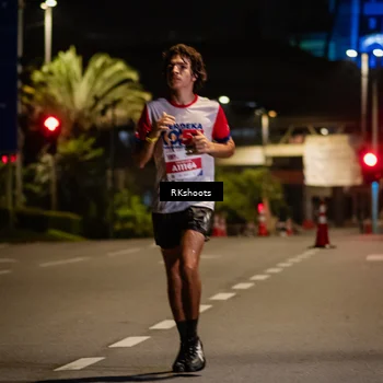 Runner Photo 4547753