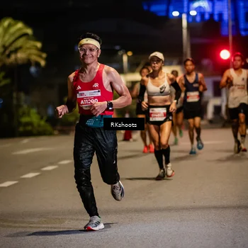 Runner Photo 4548112