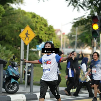 Runner Photo 4548125