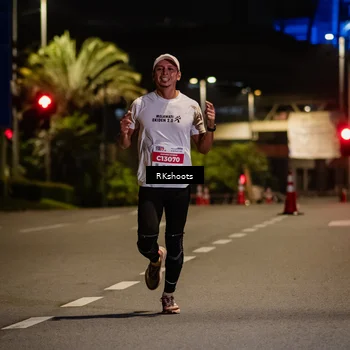 Runner Photo 4548129
