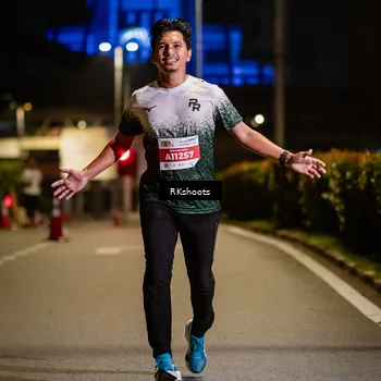 Runner Photo 4548172