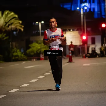 Runner Photo 4548398