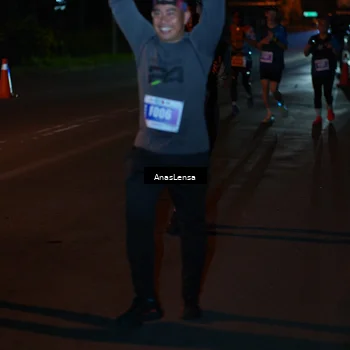 Runner Photo 4548416