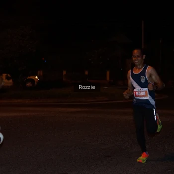 Runner Photo 4548446