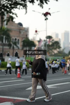 Runner Photo 4548613