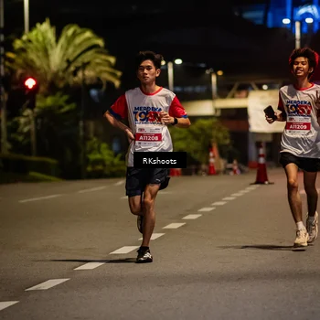 Runner Photo 4548631
