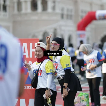 Runner Photo 4549039