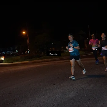 Runner Photo 4549338