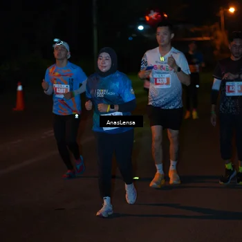Runner Photo 4549425