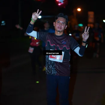 Runner Photo 4549430