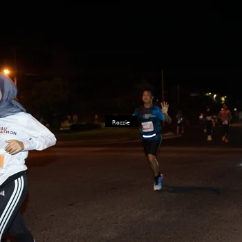 Runner Photo 4549653