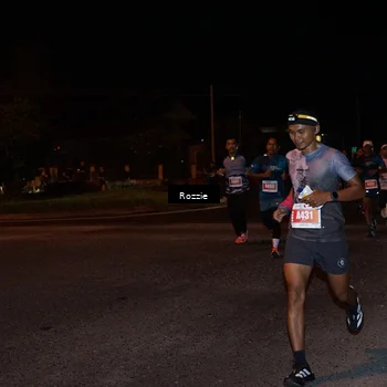 Runner Photo 4550065