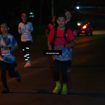 Runner Photo 4550635