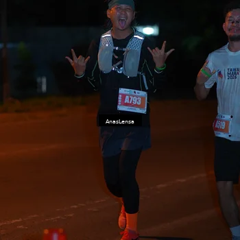 Runner Photo 4550672