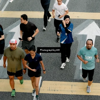 Runner Photo 4550709