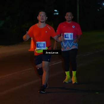 Runner Photo 4550772