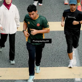 Runner Photo 4550876