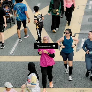 Runner Photo 4550917