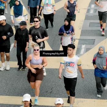 Runner Photo 4551025
