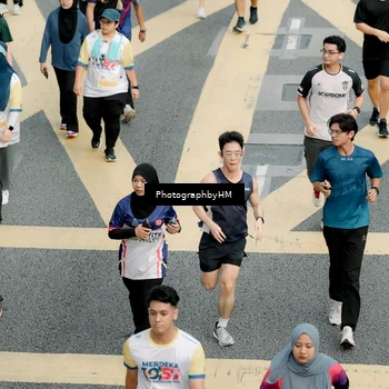 Runner Photo 4551030