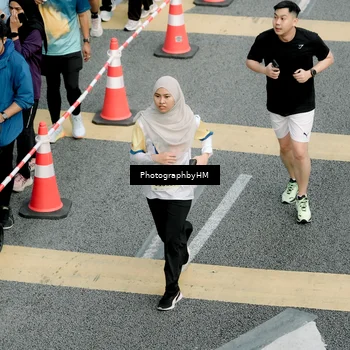 Runner Photo 4551058