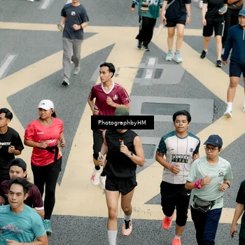 Runner Photo 4551075
