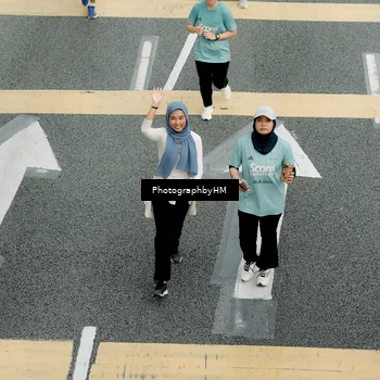 Runner Photo 4551200