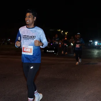 Runner Photo 4551340
