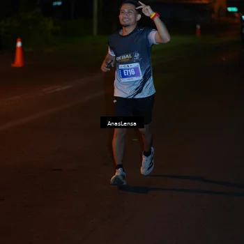 Runner Photo 4551345