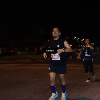 Runner Photo 4551369